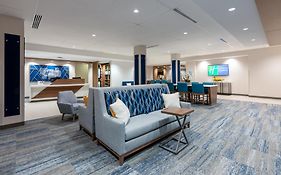 Holiday Inn Express And Suites Vaughan Southwest